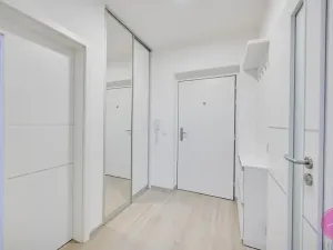 Pronájem bytu 2+kk, Olomouc, Topolová, 47 m2