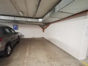 Prodej garážového stání, Hradec Králové, Kollárova, 14 m2