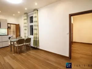 Prodej bytu 2+1, Praha - Holešovice, Veletržní, 87 m2