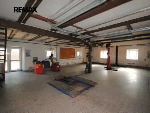 Prodej komerční nemovitosti, Církvice, 6984 m2