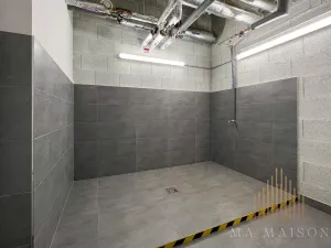 Pronájem bytu 2+kk, Praha - Vysočany, Smržových, 58 m2