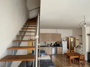 Pronájem bytu 3+kk, Žebrák, Náměstí, 75 m2
