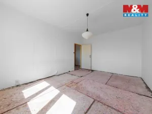Prodej bytu 3+1, Chodov, Tovární, 65 m2