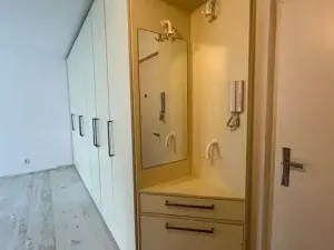 Pronájem bytu 1+1, Mělník, Kosmonautů, 42 m2