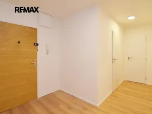 Pronájem bytu 2+kk, Praha - Hlubočepy, Werichova, 50 m2