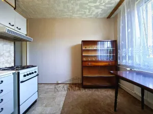 Prodej bytu 2+1, Kadaň, Bystřická, 59 m2