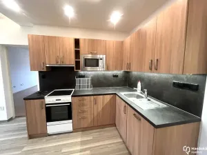 Pronájem bytu 2+kk, Olomouc, Zámečnická, 69 m2