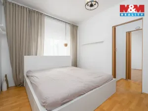 Prodej bytu 3+1, Teplice - Trnovany, Fügnerova, 76 m2