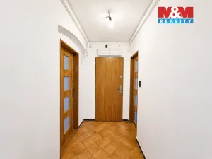 Pronájem bytu 3+1, Kadaň, Obránců míru, 70 m2