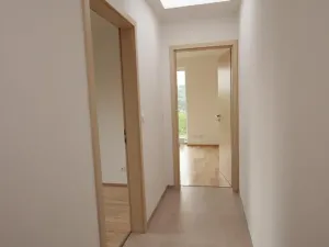 Pronájem atypického bytu, Praha, K Měchurce, 72 m2