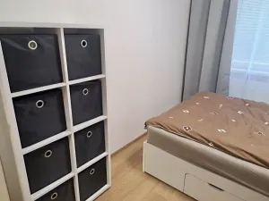 Pronájem bytu 2+kk, Praha - Petrovice, Jakobiho, 43 m2