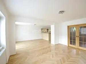 Pronájem rodinného domu, Praha - Nebušice, 253 m2