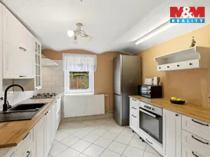Prodej rodinného domu, Krajková - Dolina, 145 m2