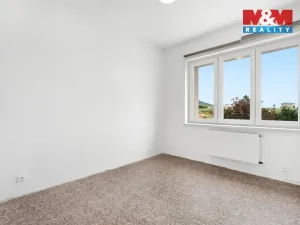 Prodej bytu 2+kk, Libochovice, Revoluční, 52 m2