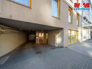 Prodej garážového stání, Brno - Staré Brno, Hybešova, 13 m2