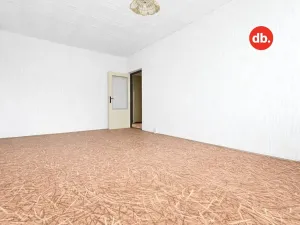 Prodej bytu 4+1, Ostrov, Lidická, 84 m2