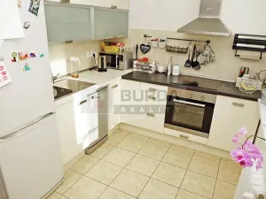 Pronájem bytu 2+kk, Neratovice, 51 m2