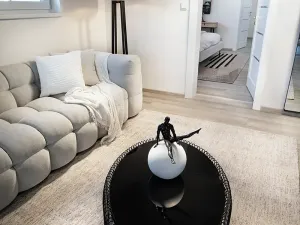 Prodej bytu 2+kk, Hradec Králové, Meruňková, 82 m2