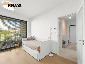 Pronájem bytu 2+kk, Praha - Jinonice, Vladimíra Kobranova, 56 m2