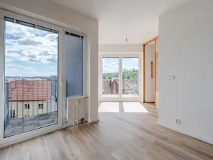 Prodej bytu 3+kk, Praha - Vysočany, Skloněná, 74 m2