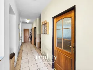 Pronájem komerční nemovitosti, Hladov, 3500 m2
