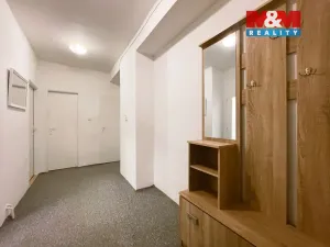 Prodej bytu 2+1, Koryčany, Zámecká, 57 m2