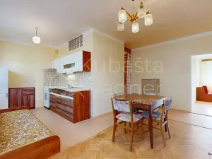 Prodej bytu 3+kk, Chrudim, Sladkovského, 62 m2