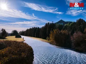 Prodej rodinného domu, Třebestovice, V zákruží, 280 m2
