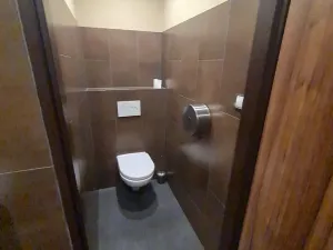 Pronájem obchodního prostoru, Praha - Smíchov, Nádražní, 85 m2