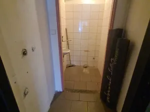 Pronájem obchodního prostoru, Praha - Smíchov, Nádražní, 85 m2