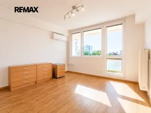 Pronájem bytu 3+kk, Kolín, V Břízách, 69 m2