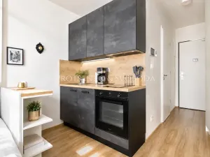 Prodej bytu 1+kk, Praha - Smíchov, Mozartova, 22 m2