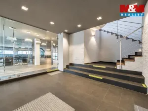 Pronájem kanceláře, Olomouc, Horní náměstí, 649 m2