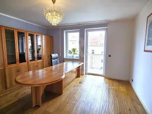 Prodej atypického bytu, České Budějovice, B. Smetany, 255 m2