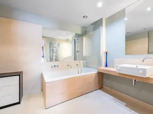 Pronájem bytu 3+kk, Praha - Karlín, Rohanské nábřeží, 126 m2