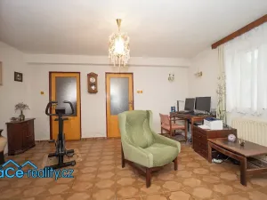 Prodej rodinného domu, Sruby, 176 m2