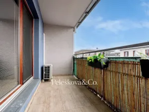 Pronájem bytu 2+kk, Praha - Vysočany, Jana Přibíka, 62 m2