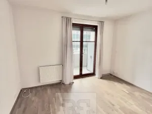 Pronájem bytu 2+kk, Praha - Dejvice, Lindleyova, 51 m2
