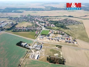 Prodej komerčního pozemku, Valeč, 730 m2