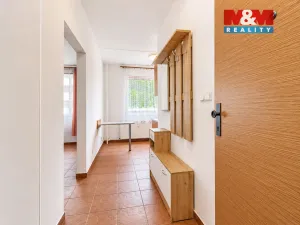 Pronájem bytu 1+1, Svoboda nad Úpou, Rýchorské sídliště, 32 m2