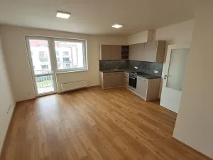 Prodej bytu 1+kk, Praha - Černý Most, Dobrovolného, 36 m2