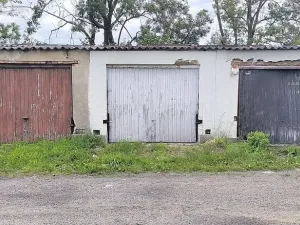 Pronájem garáže, Cheb, 21 m2