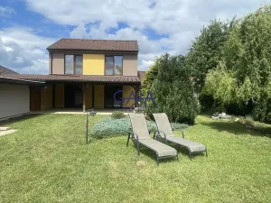 Pronájem rodinného domu, Vlkoš, 200 m2