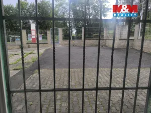 Pronájem obchodního prostoru, Ústí nad Labem - Ústí nad Labem-centrum, Hoření, 140 m2