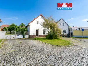 Prodej rodinného domu, Holýšov, náměstí 5. května, 230 m2
