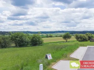 Prodej pozemku, Stolany, 1366 m2