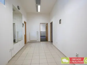 Prodej komerční, Chrudim - Chrudim IV, Lupáčova, 612 m2