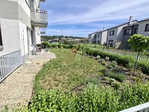 Pronájem bytu 2+kk, Velký Osek, U hřiště, 66 m2