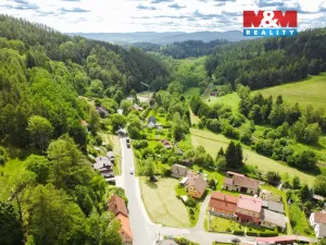 Prodej pozemku pro bydlení, Kolinec, 1315 m2
