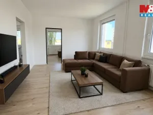 Prodej bytu 3+1, Písek - Pražské Předměstí, Na Stínadlech, 65 m2